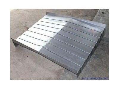 鑫翔機(jī)床廠家直銷各種型號，鋼板防護(hù)罩，風(fēng)琴防護(hù)罩。