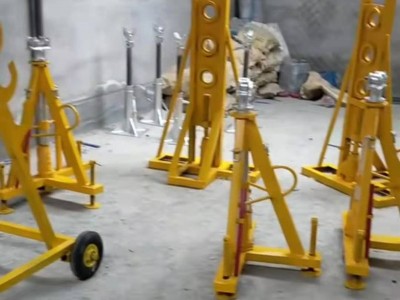 帶剎車(chē)式放線支架 液壓張力導(dǎo)線支架